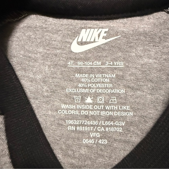 Nike Boys 2 Piece Matching Set Size 4T NEW - Picture 4 of 6